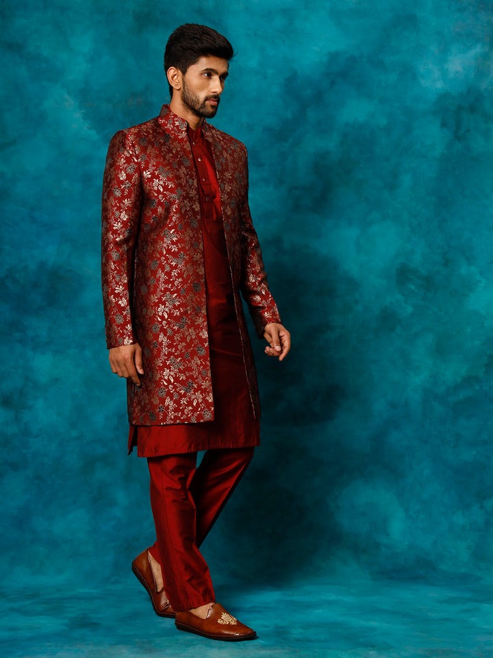 VASTRAMAY Men's Red Jacquard Indo Western With Maroon Viscose Kurta Pant Set - Traditional Indian attire with intricate weaving and vibrant colors for special occasions