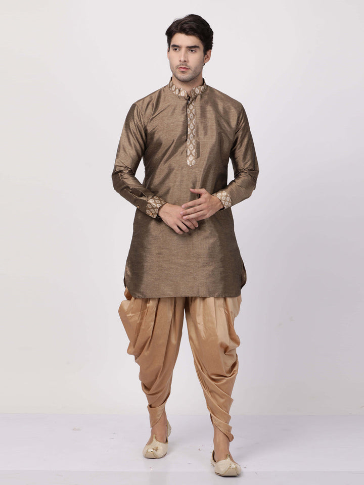 VM By VASTRAMAY Men's Gold Silk Blend Kurta