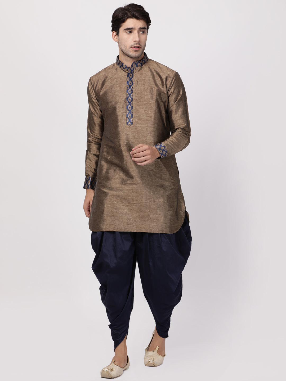 VM By VASTRAMAY Men's Bronze And Navy Blue Silk Blend Kurta