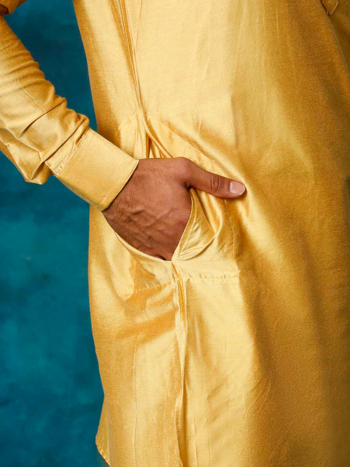 VASTRAMAY Men's Mustard Viscose Curved Kurta