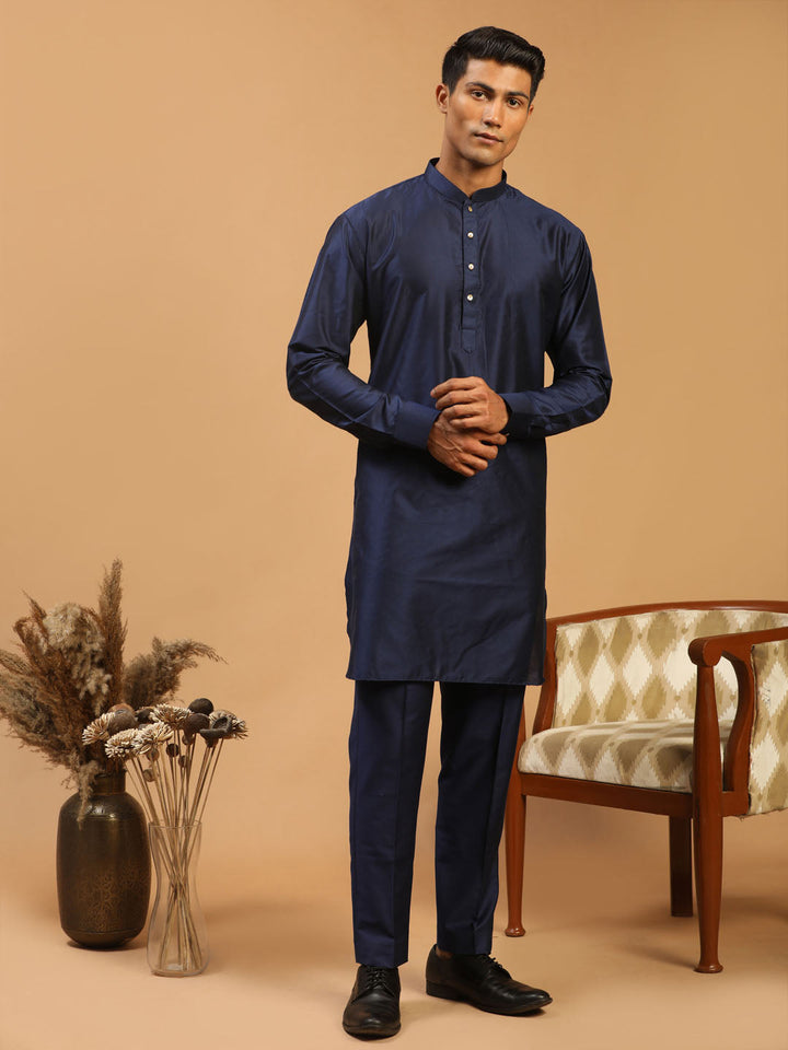 VASTRAMAY Men's Blue Silk Blend Curved Hem Kurta