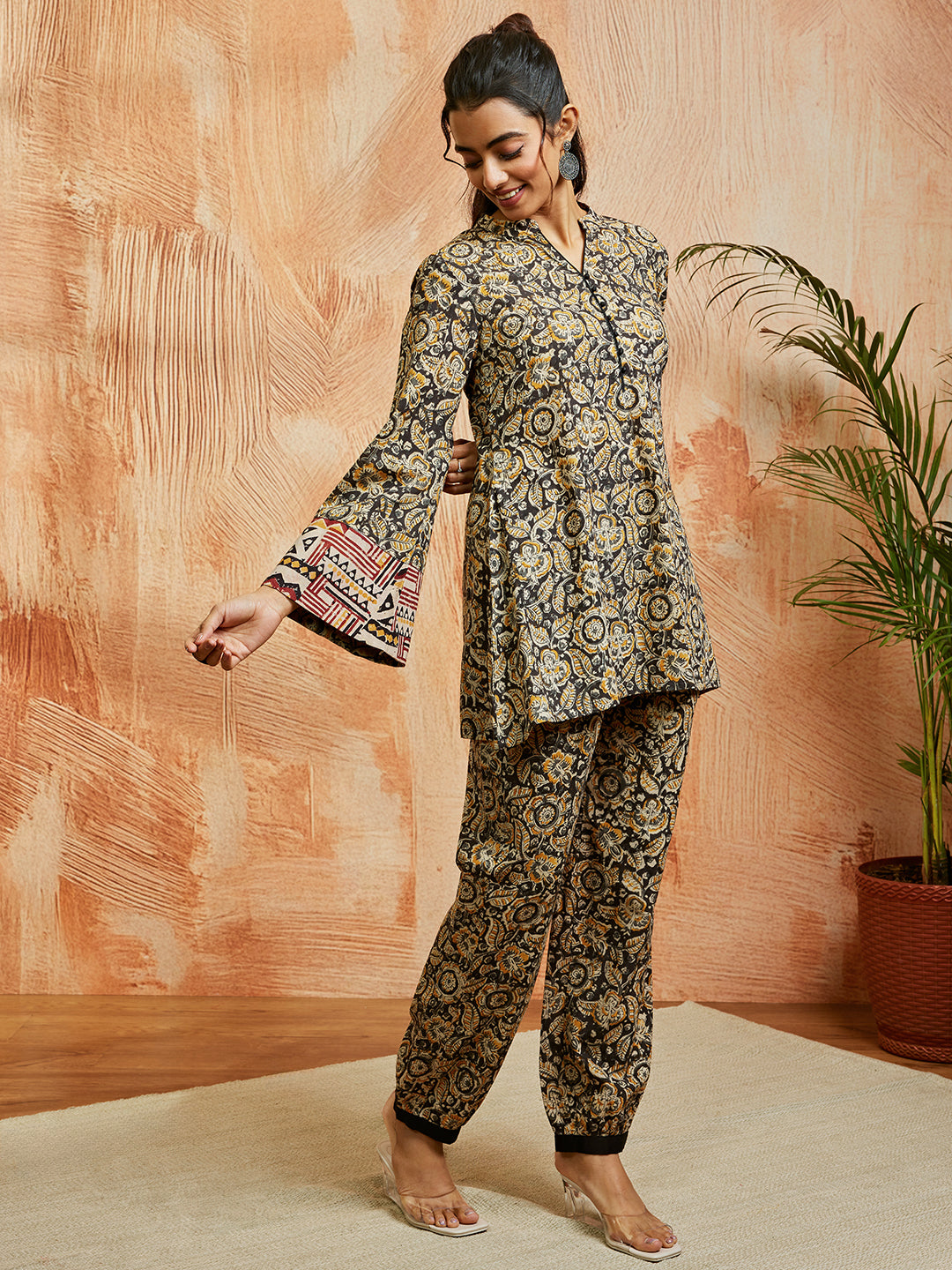 Women's Black Co Ords Set - qivii