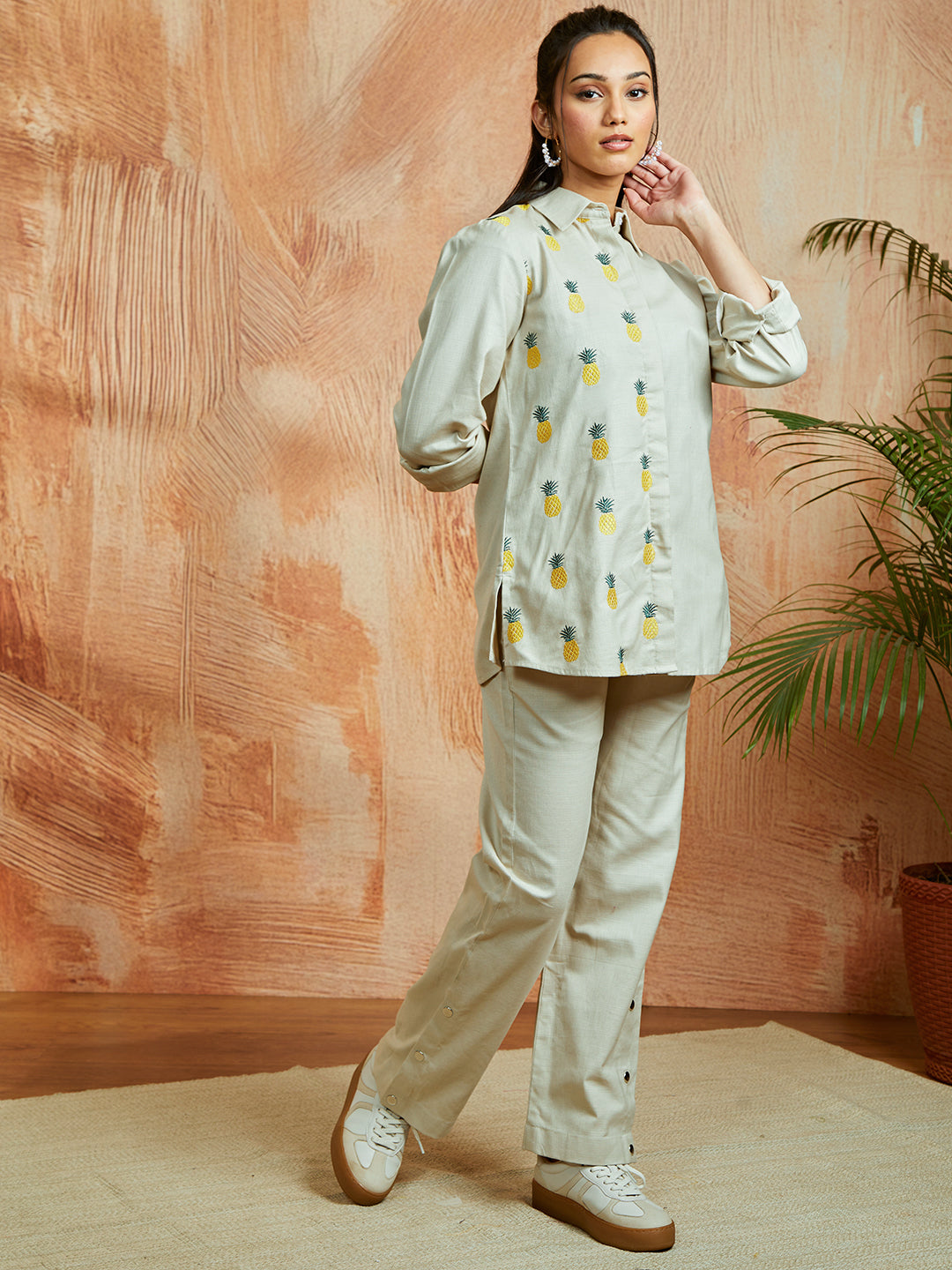 Women's Cream Co Ords Set - qivii