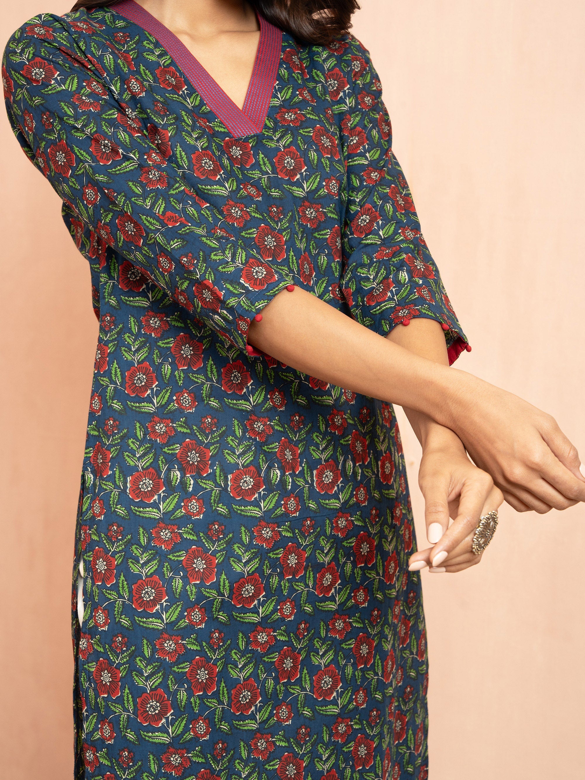 Women's Navy Blue Printed Cambric Cotton Straight Kurta