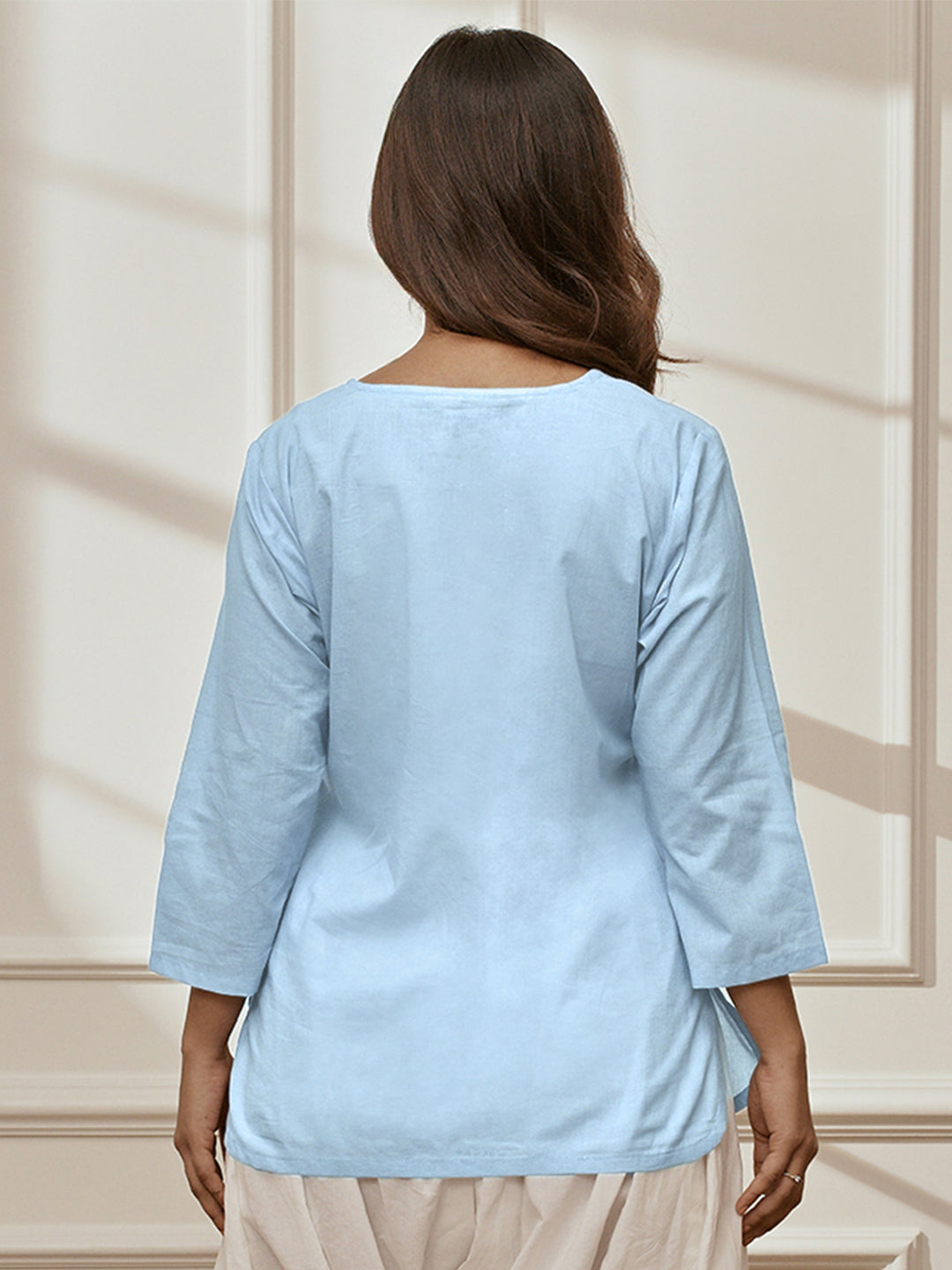 Women Aqua Cambric Cotton Round Neck Yoga Kurta