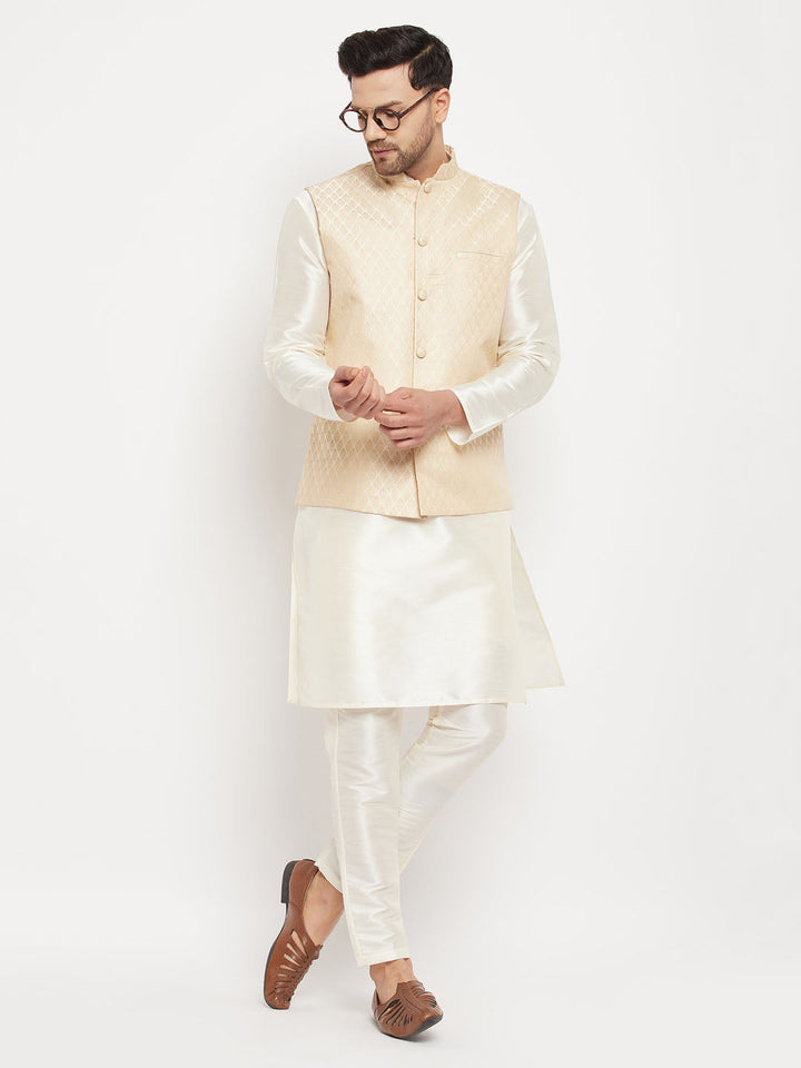 VM BY VASTRAMAY Men's Cream Silk Blend Jacket with Kurta Pant Set