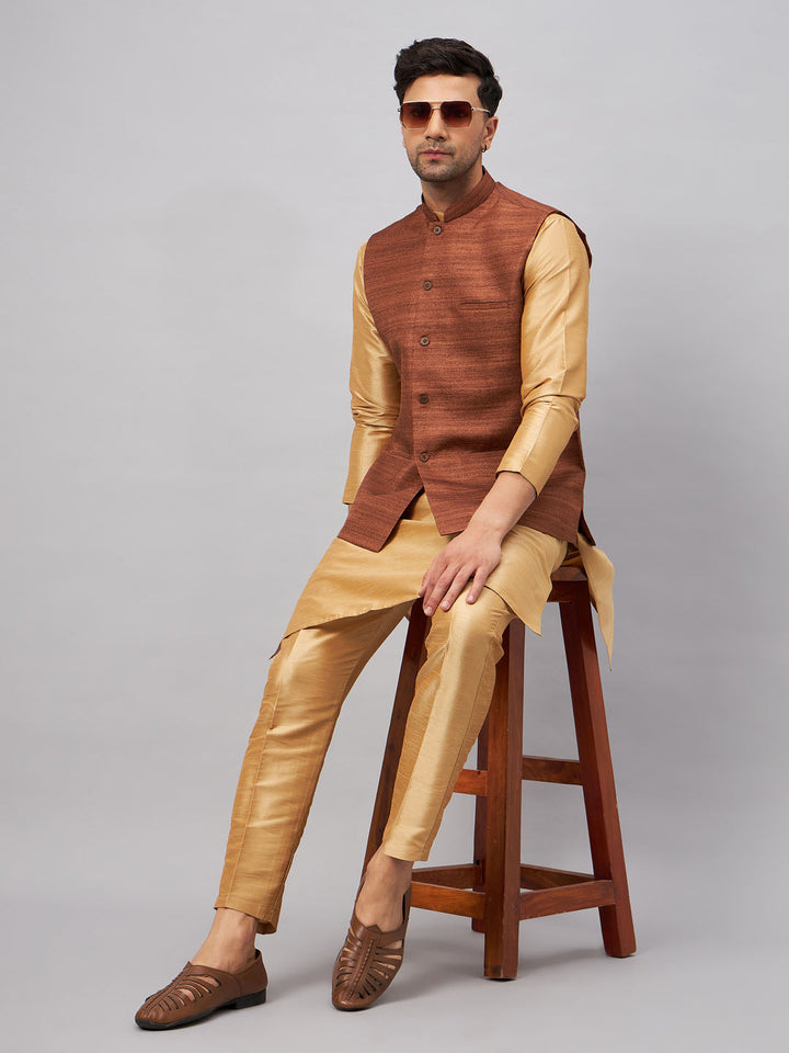  Elegant and trendy men's clothing set with coffee jacket and rose gold kurta