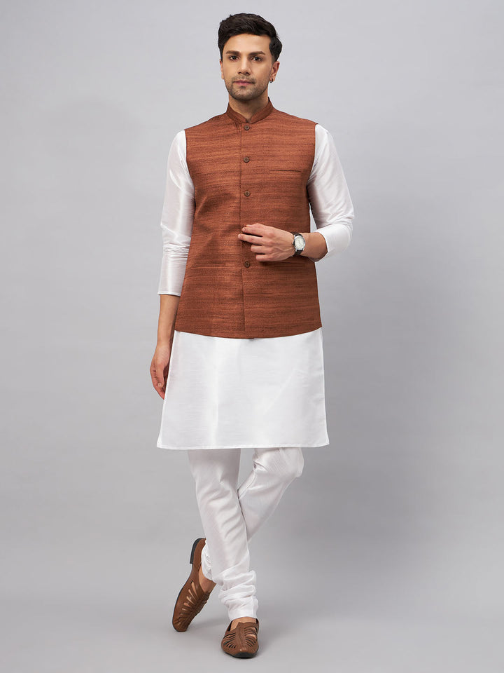 VM BY VASTRAMAY Men's Coffee Matka Silk Nehru Jacket With White Silk Blend Kurta Pyjama Set