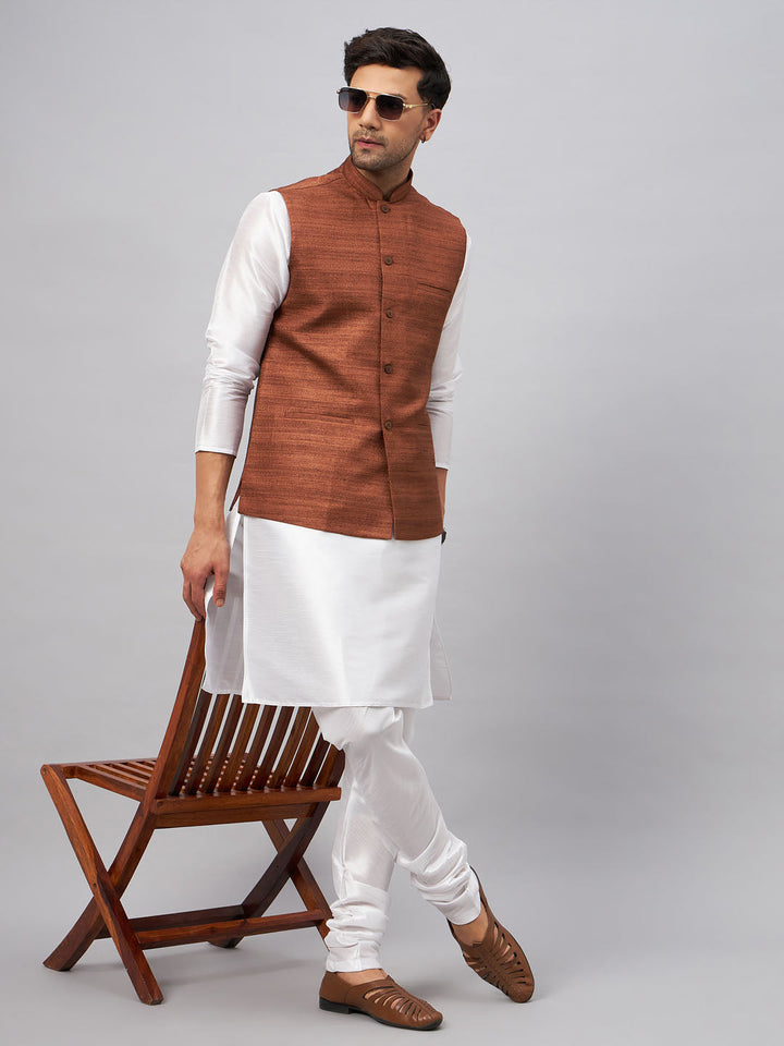 VM BY VASTRAMAY Men's Coffee Matka Silk Nehru Jacket With White Silk Blend Kurta Pyjama Set