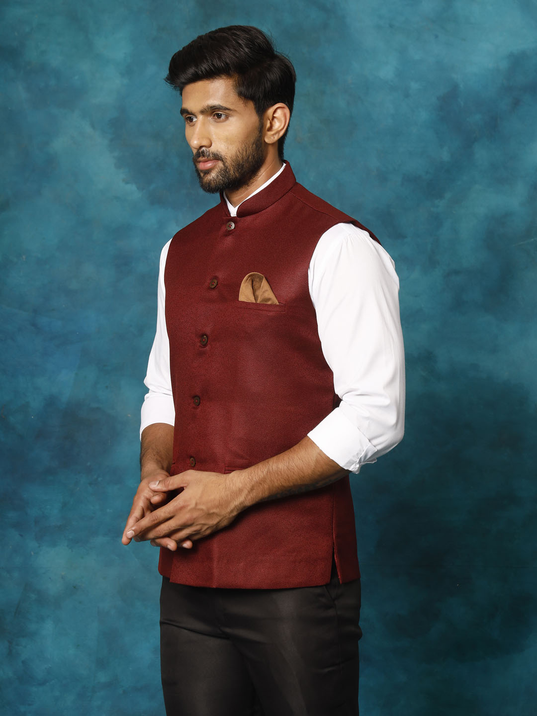 VM BY VASTRAMAY Men's Maroon Woven Nehru Jacket