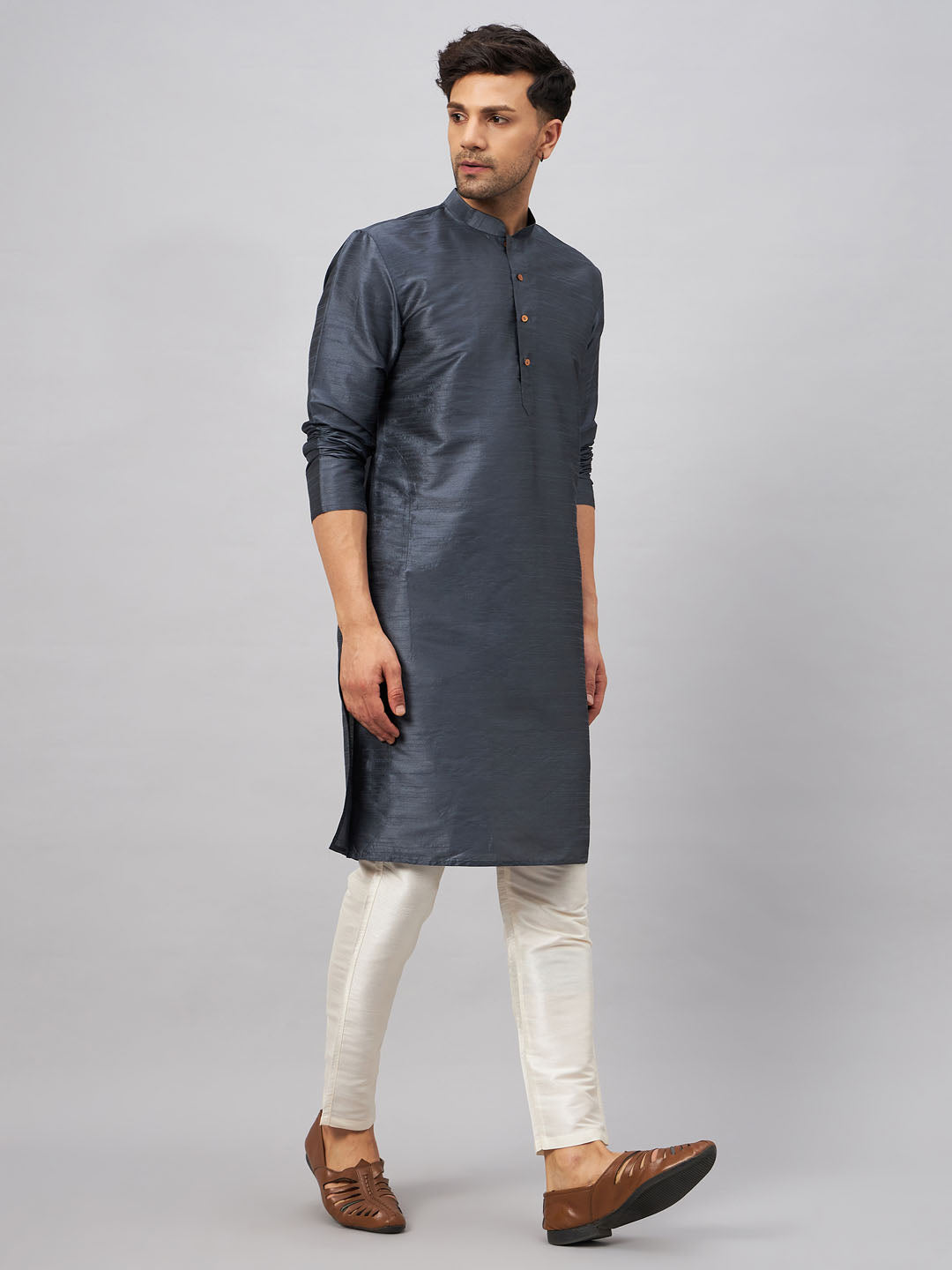 VM BY VASTRAMAY Men's Grey Cotton Silk Blend Kurta and Cream Pant Set - Traditional Indian ethnic wear for men in elegant shades of grey and cream