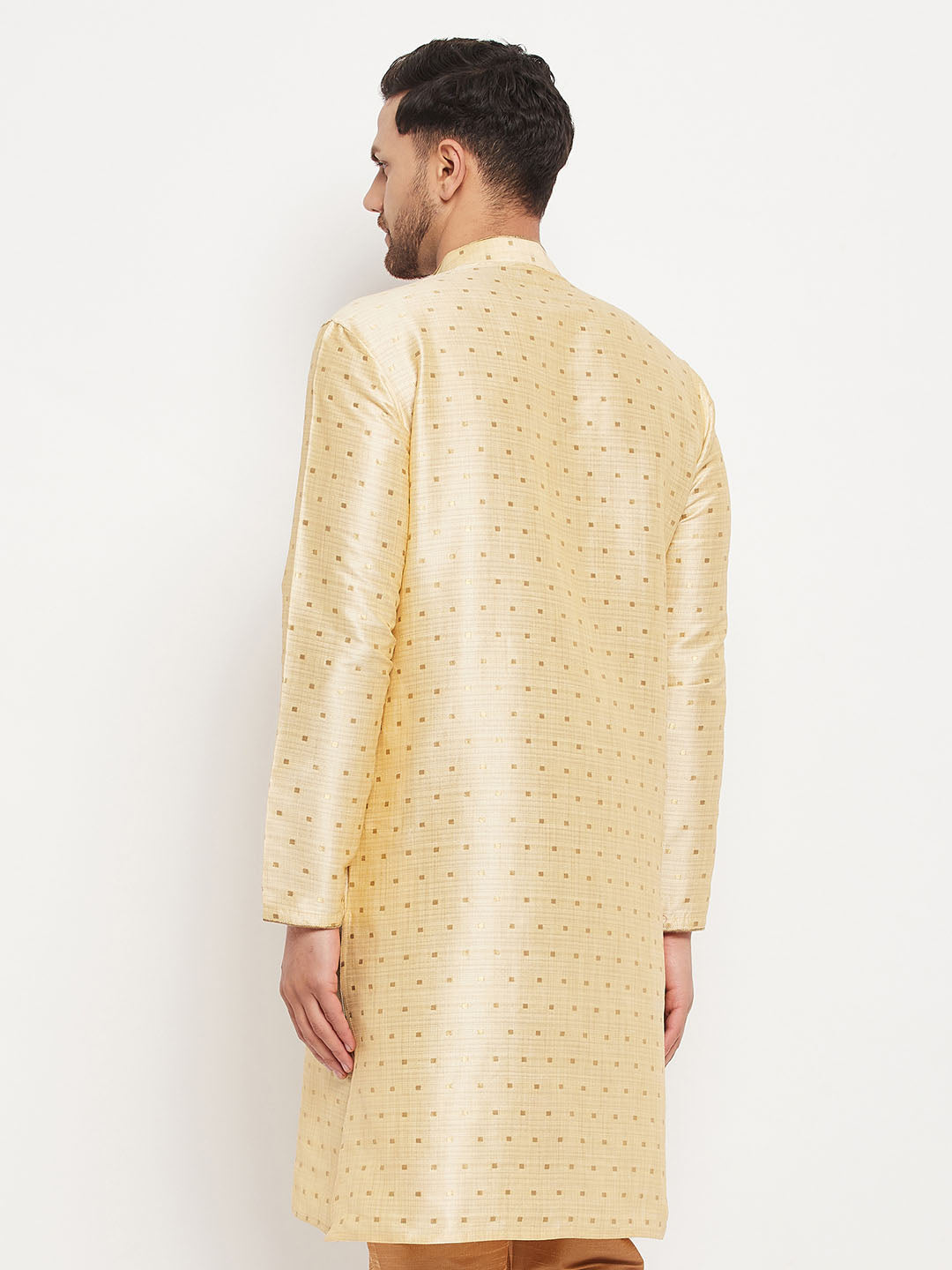 VM By VASTRAMAY Men's Gold Zari Weaved Kurta