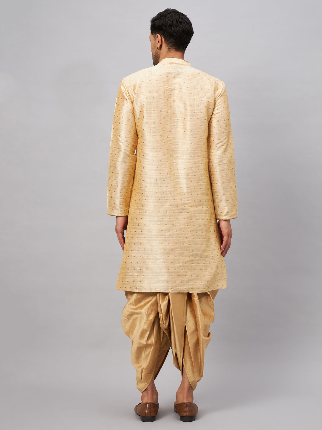 Side view of the men's kurta dhoti set highlighting the elegant dhoti and kurta combination