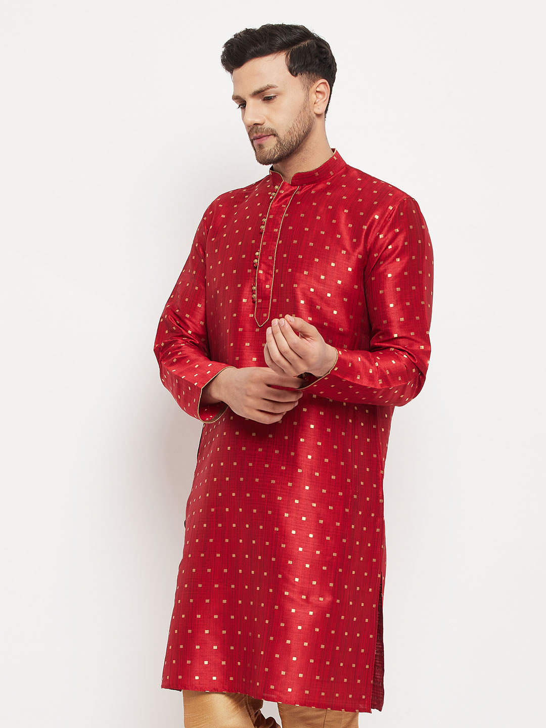 VM By VASTRAMAY Men's Maroon Zari Weaved Kurta with intricate traditional design