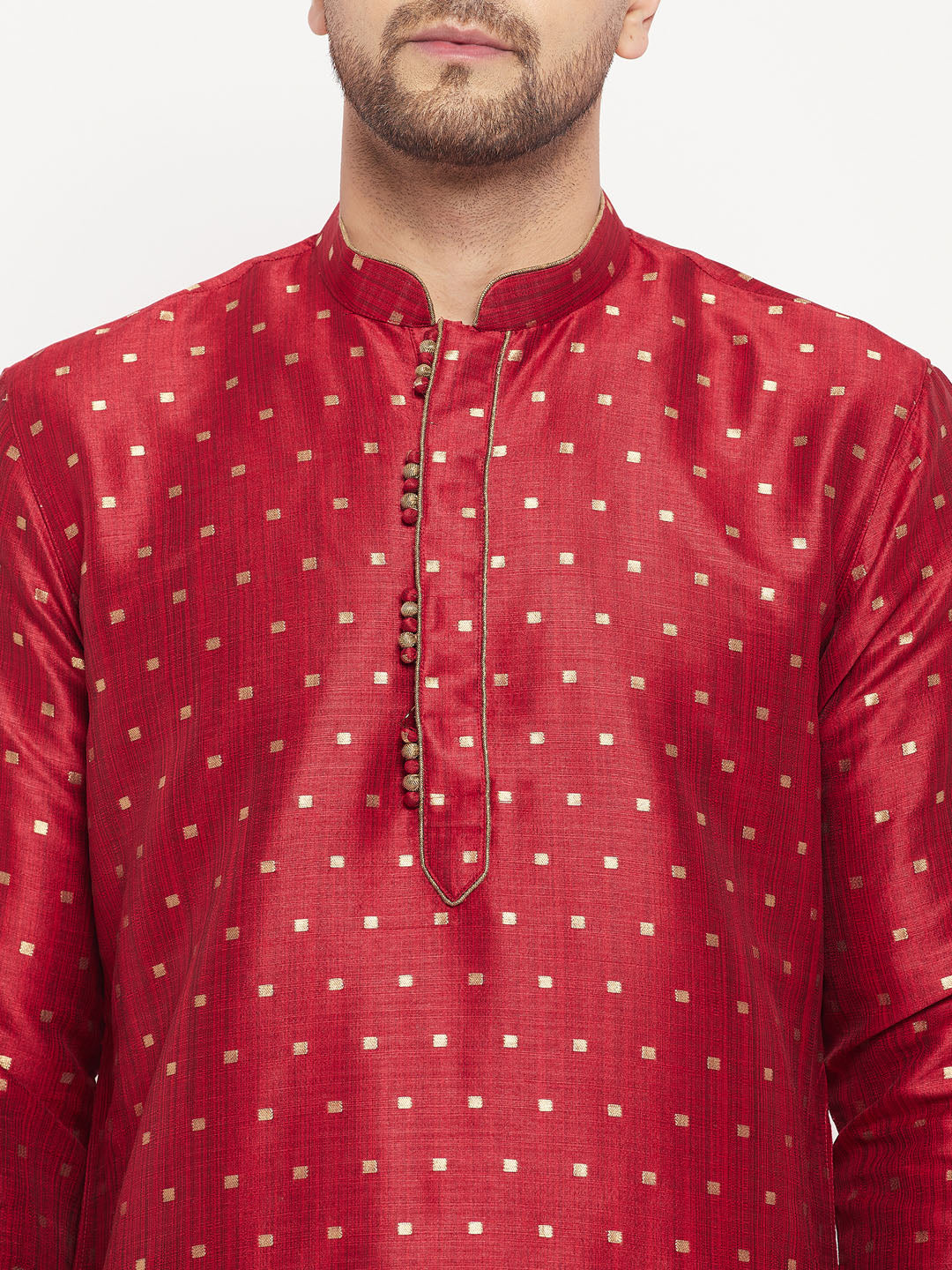  Close up of the detailed zari weaving on the sleeves of the VM By VASTRAMAY Men's Maroon Zari Weaved Kurta