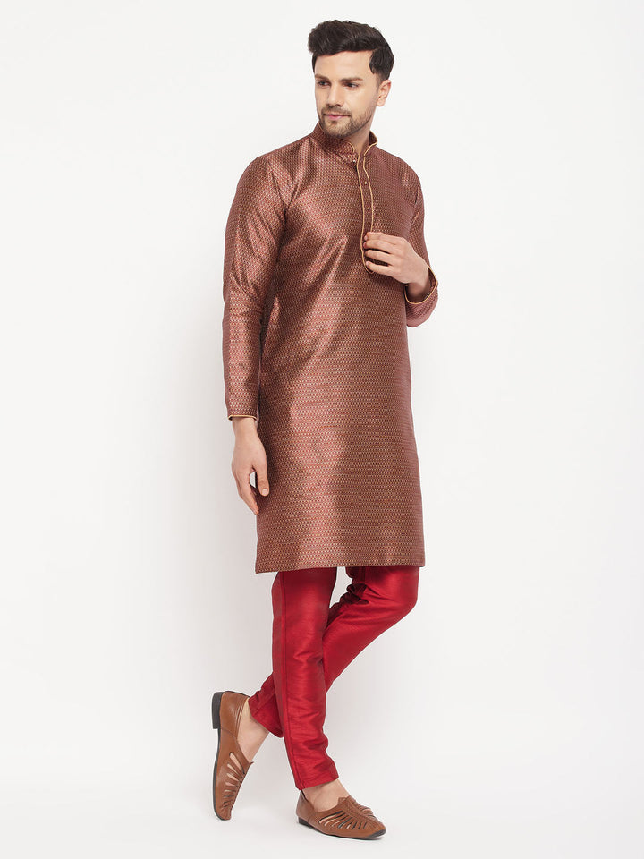 VM BY VASTRAMAY Men's Maroon Silk Blend Kurta and Maroon Pant Style Pyjama Set