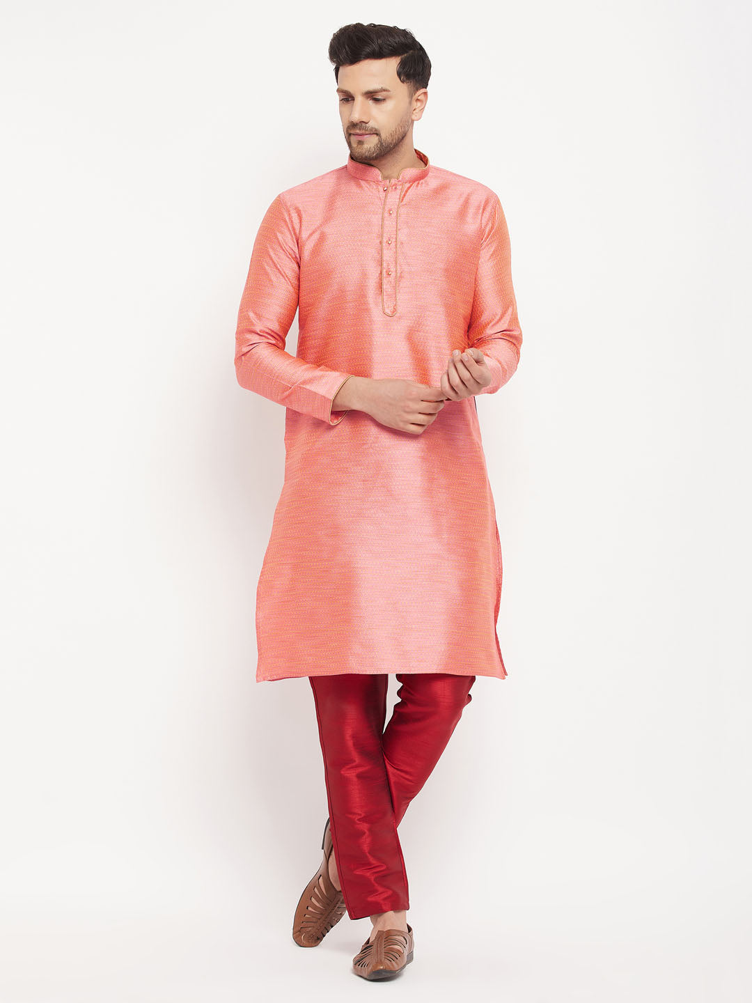 VM BY VASTRAMAY Men's Pink Silk Blend Kurta and Maroon Pant Style Pyjama Set