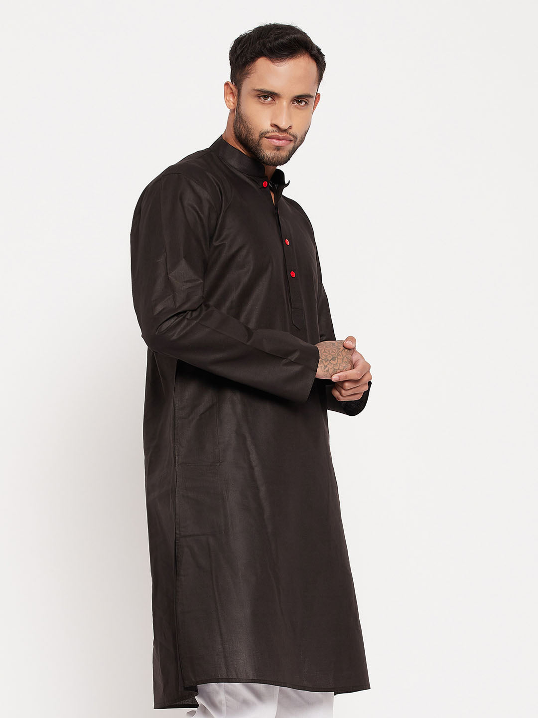 VM BY VASTRAMAY Men's Black Cotton Kurta