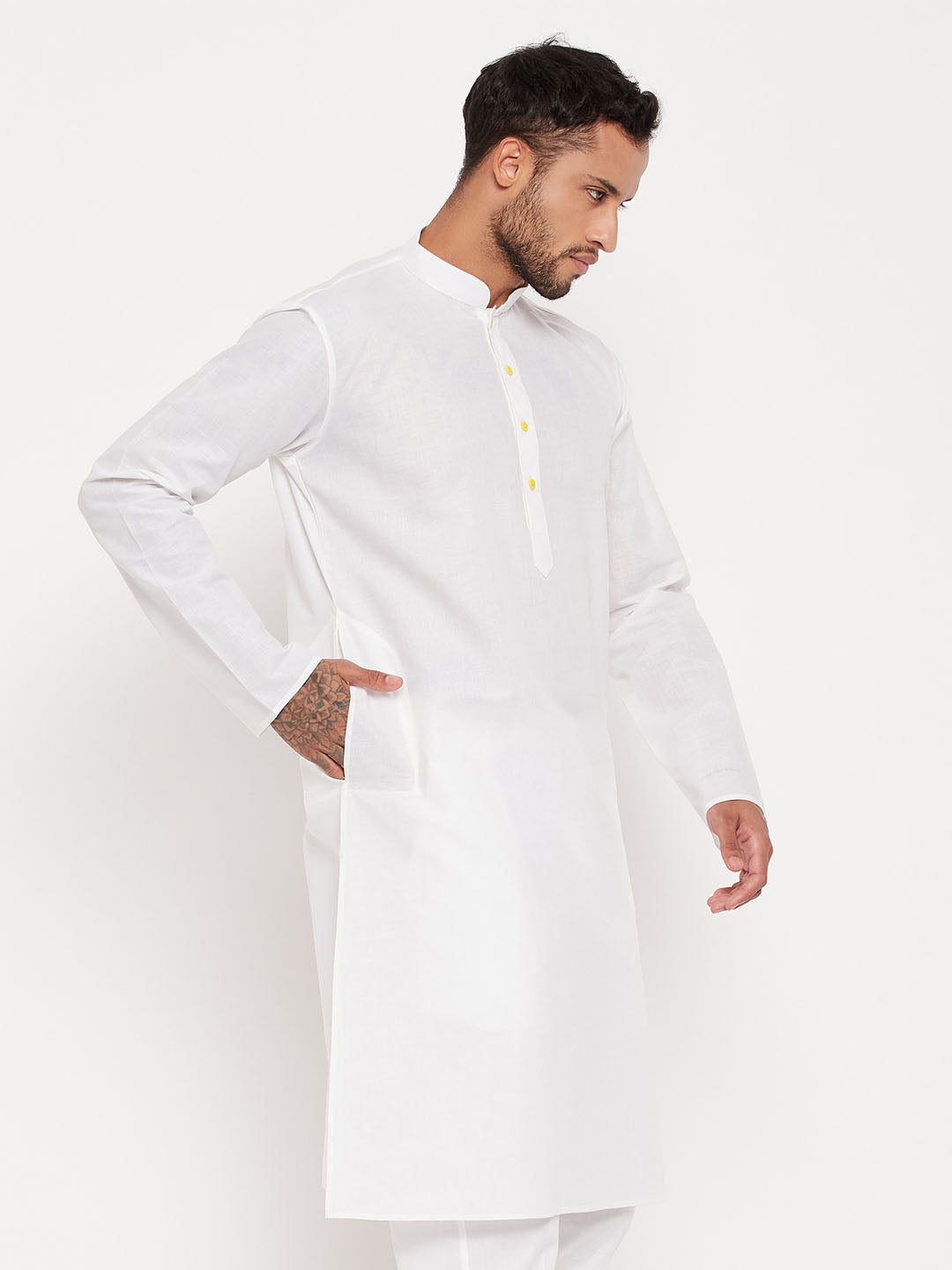 VM BY VASTRAMAY Men's Cream Cotton Kurta