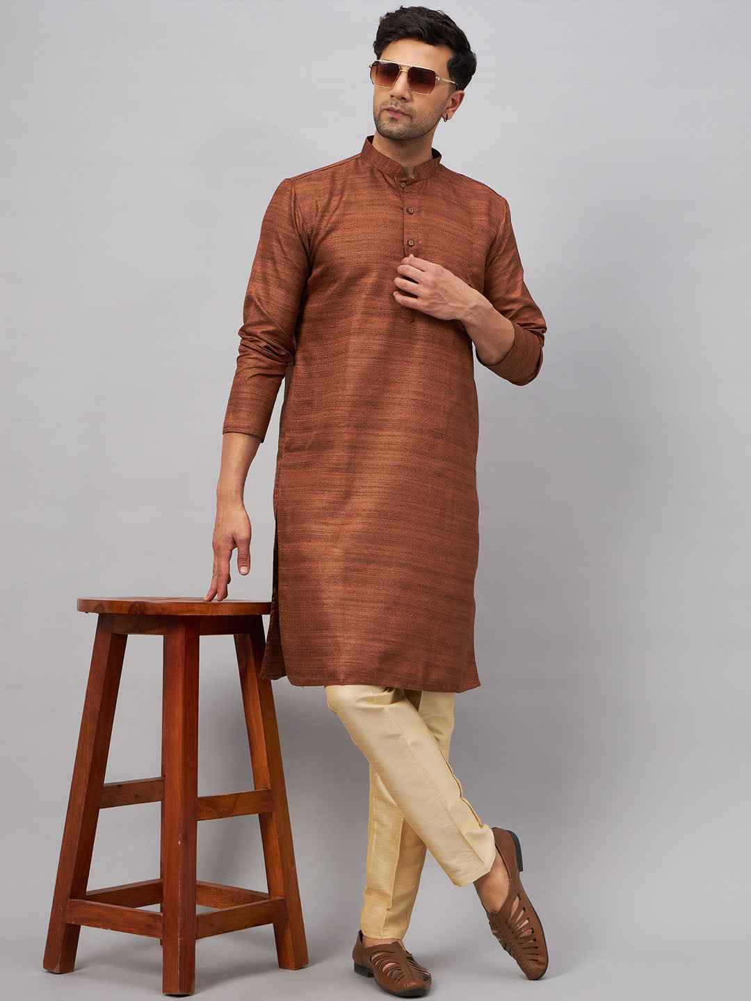 Trendy VM BY VASTRAMAY Men's Coffee Kurta And Gold Pant Set for Casual Outings