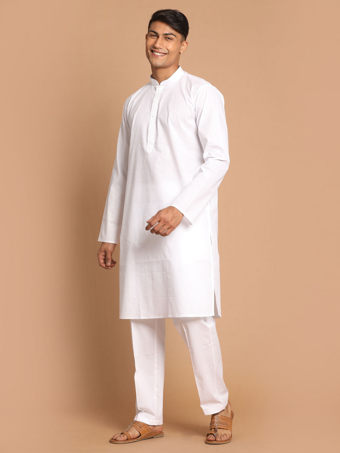 Men's White Kurta And Pant Style Cotton Pajama Set With Prayer Cap