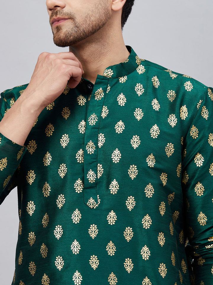 VM By VASTRAMAY Men's Green Foil Print Silk Blend Kurta