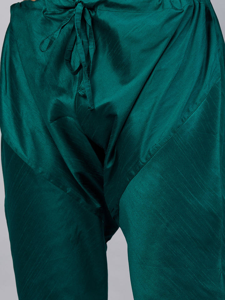  Comfortable and stylish green kurta pajama for men 