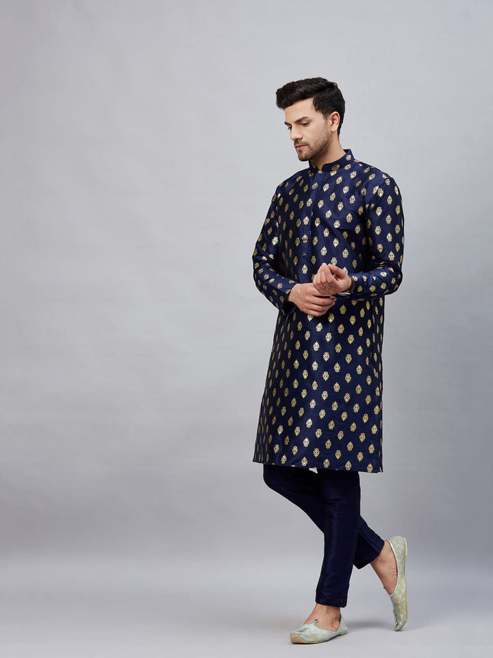 VM By VASTRAMAY Men's Navy Blue Foil Print Silk Blend Kurta Pant Set