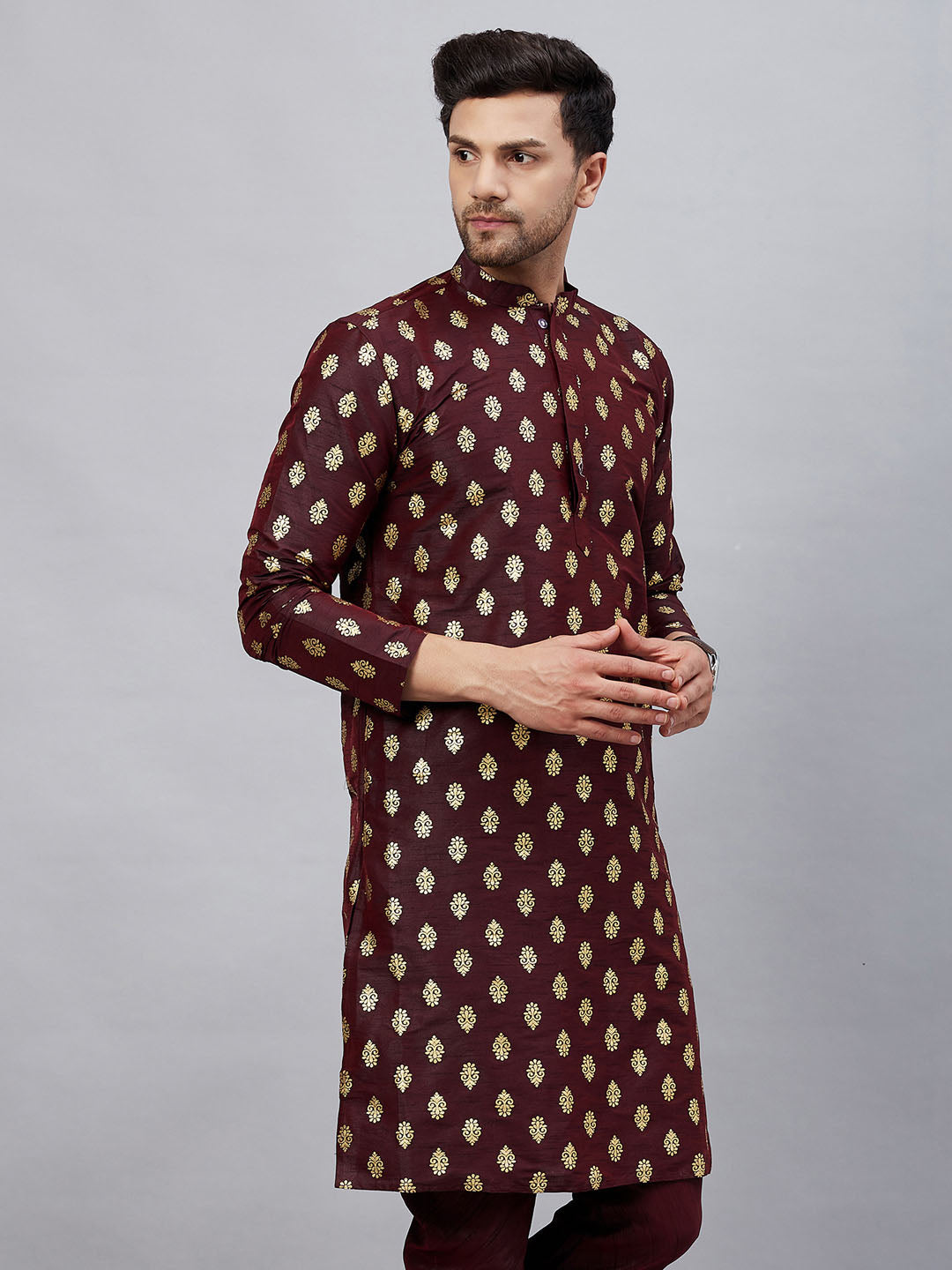 VM By VASTRAMAY Men's Wine Foil Print Silk Blend Kurta