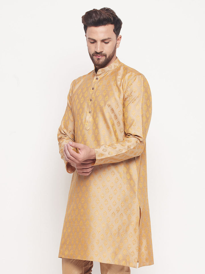 VM BY VASTRAMAY Men's Beige Woven Kurta