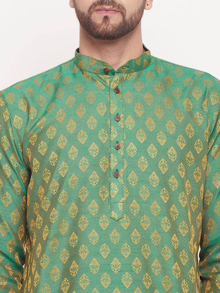 VM BY VASTRAMAY Men's Green Woven Kurta