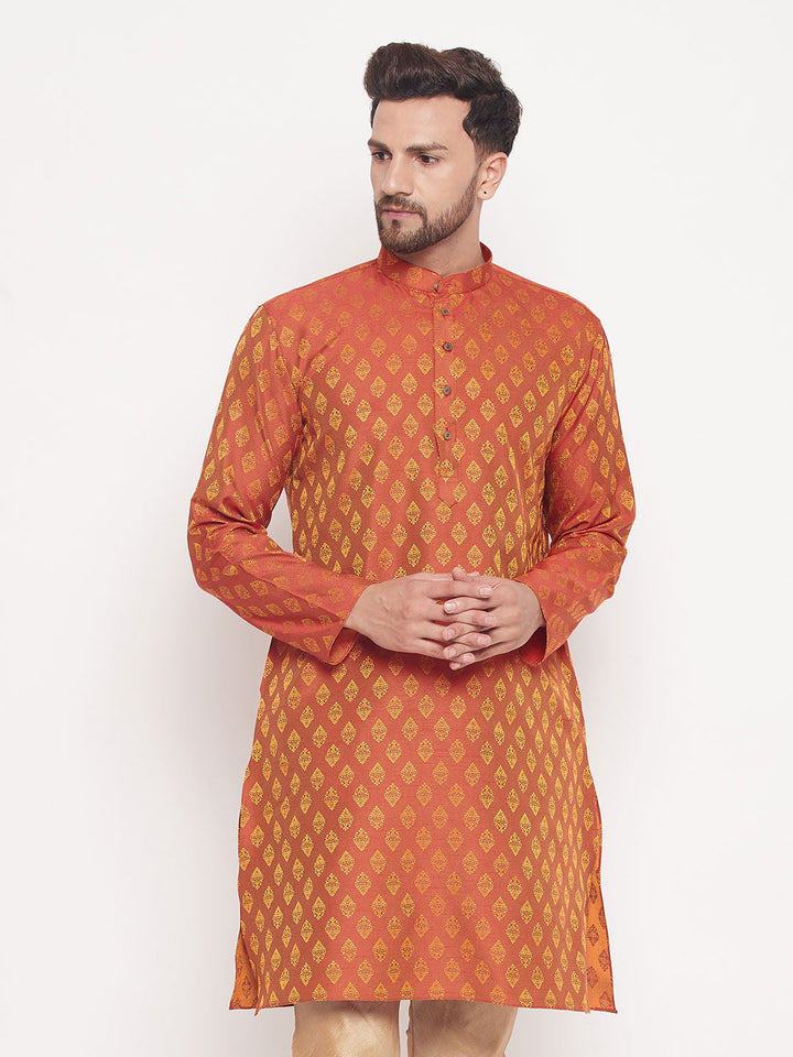 VM BY VASTRAMAY Men's Red Woven Kurta