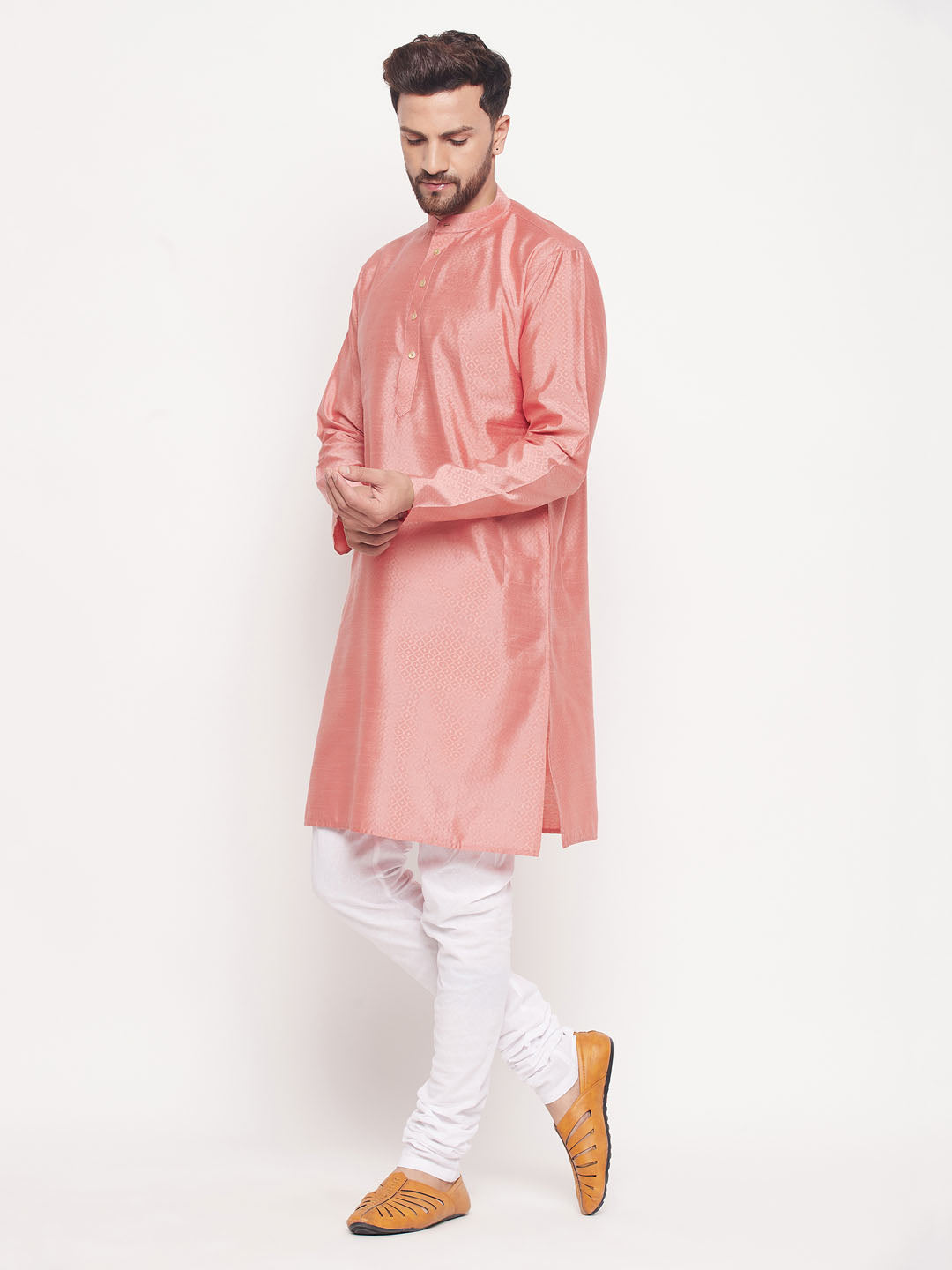 VM BY VASTRAMAY Men's Pink Square Woven Design Silk Blend Kurta With White Pyjama Set