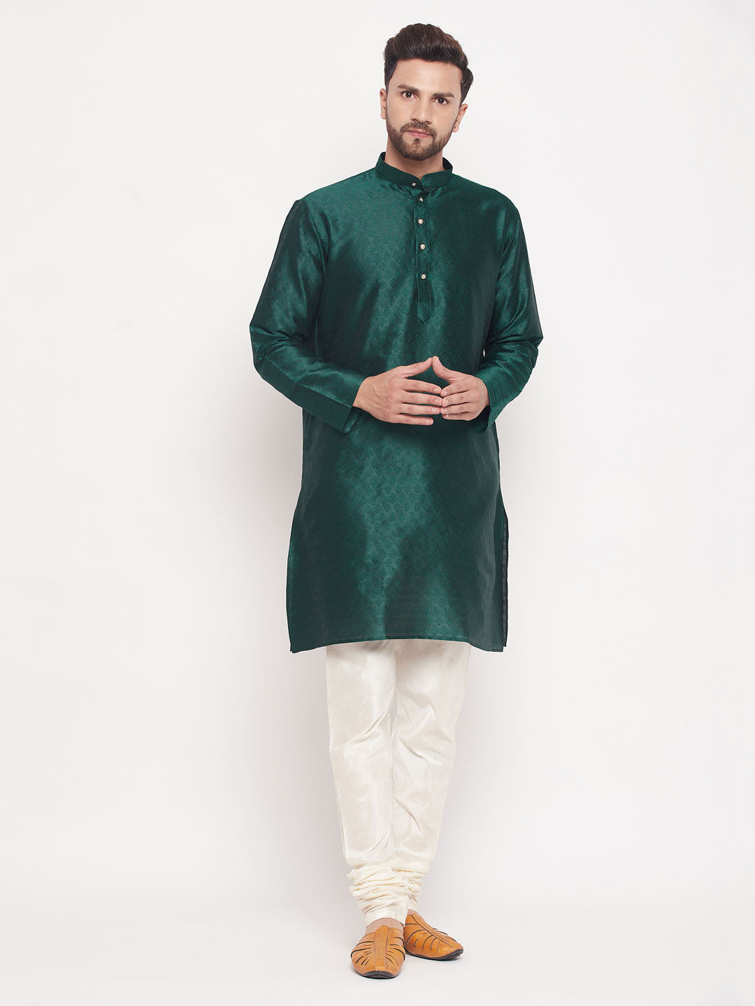 VM BY VASTRAMAY Men's Green Woven Kurta Pyjama Set