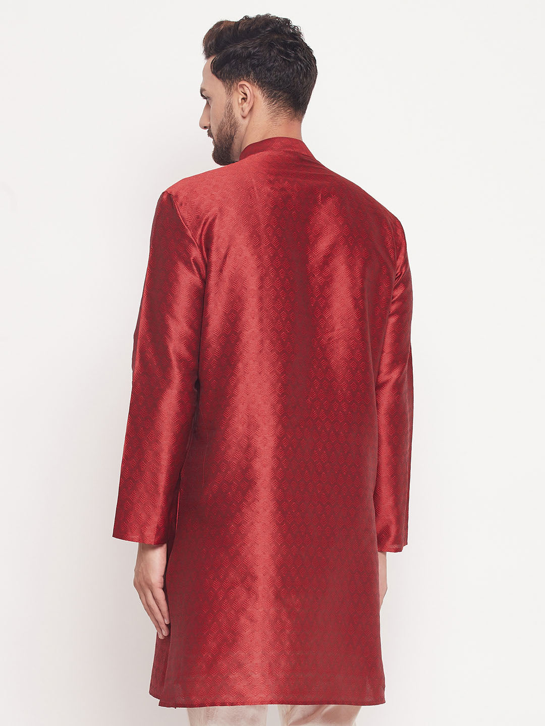 VM BY VASTRAMAY Men's Maroon Woven Kurta