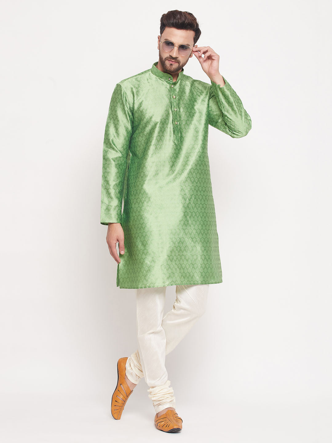 VM BY VASTRAMAY Men's Mint Green Woven Kurta Pyjama Set