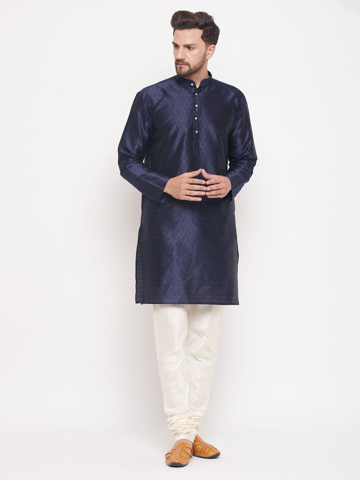 VM BY VASTRAMAY Men's Navy Blue Kurta