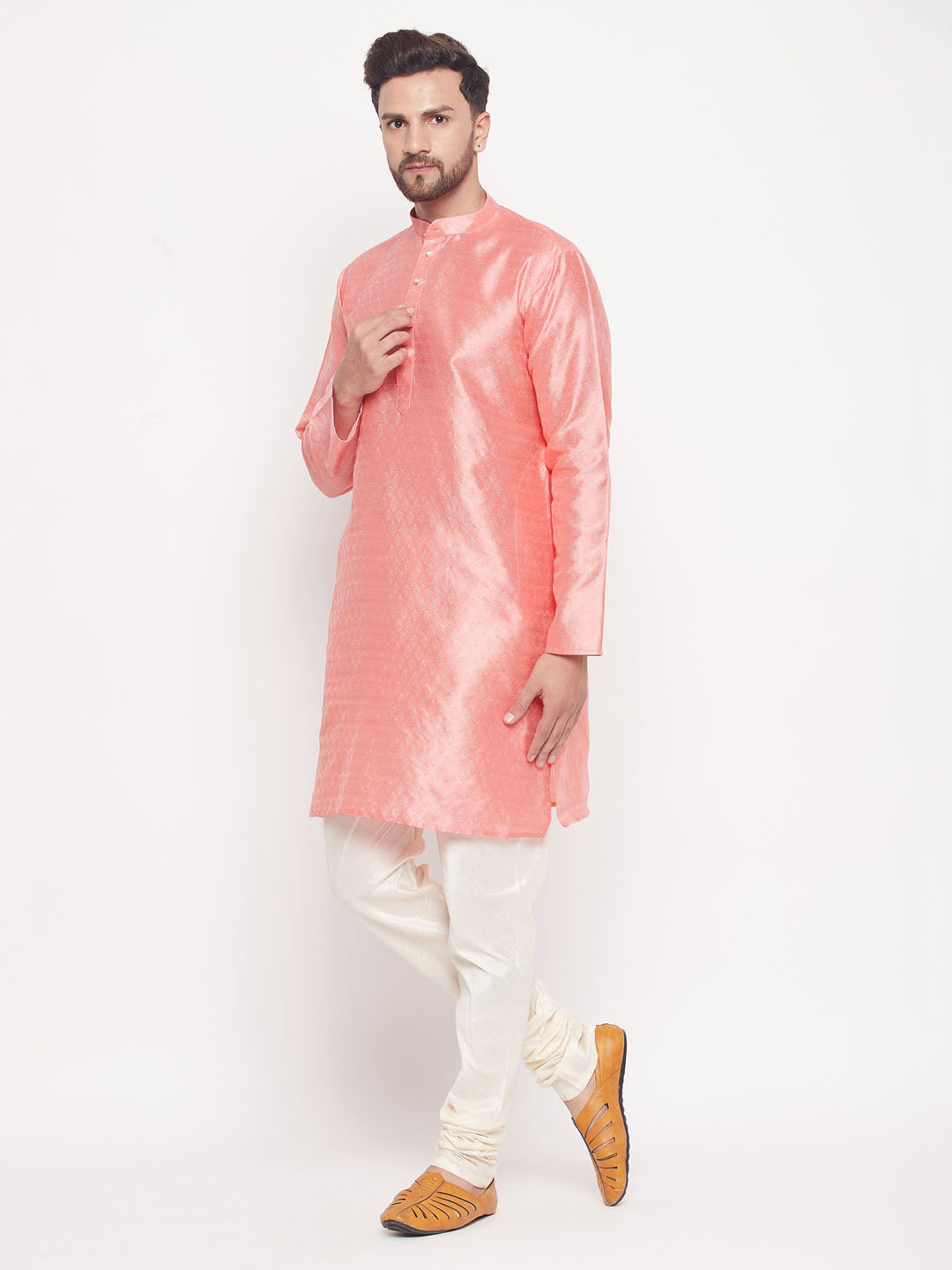 VM BY VASTRAMAY Men's Pink Woven Silk Blend Kurta Pyjama Set