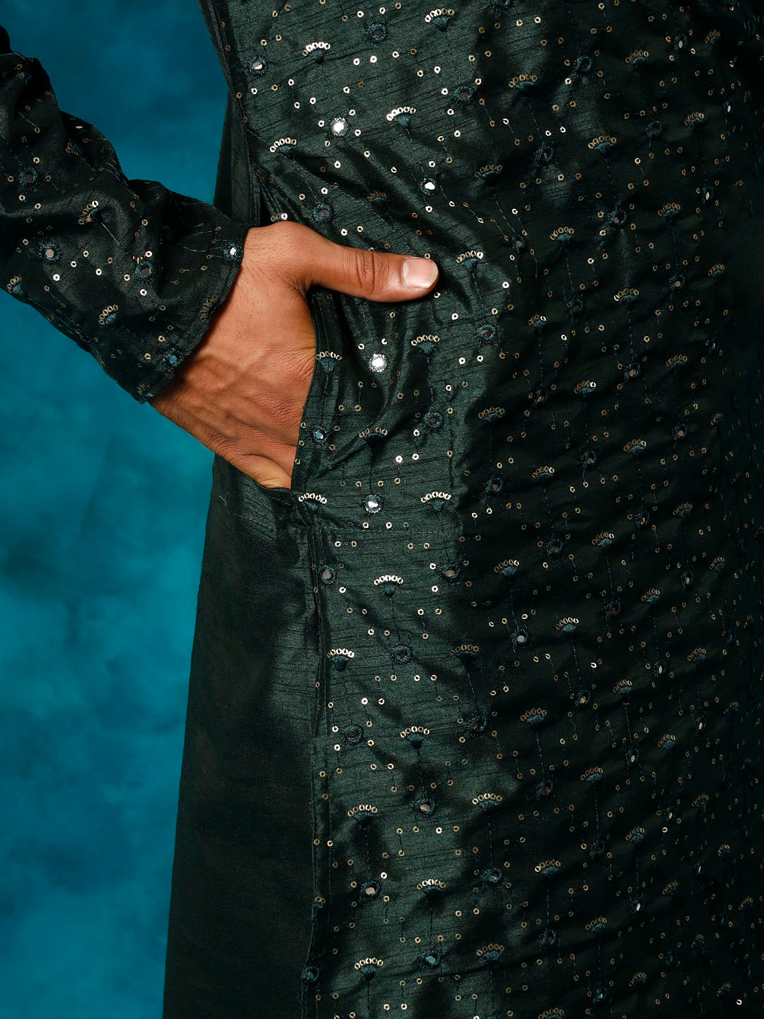 Men's Green Silk Blend Embellished Kurta