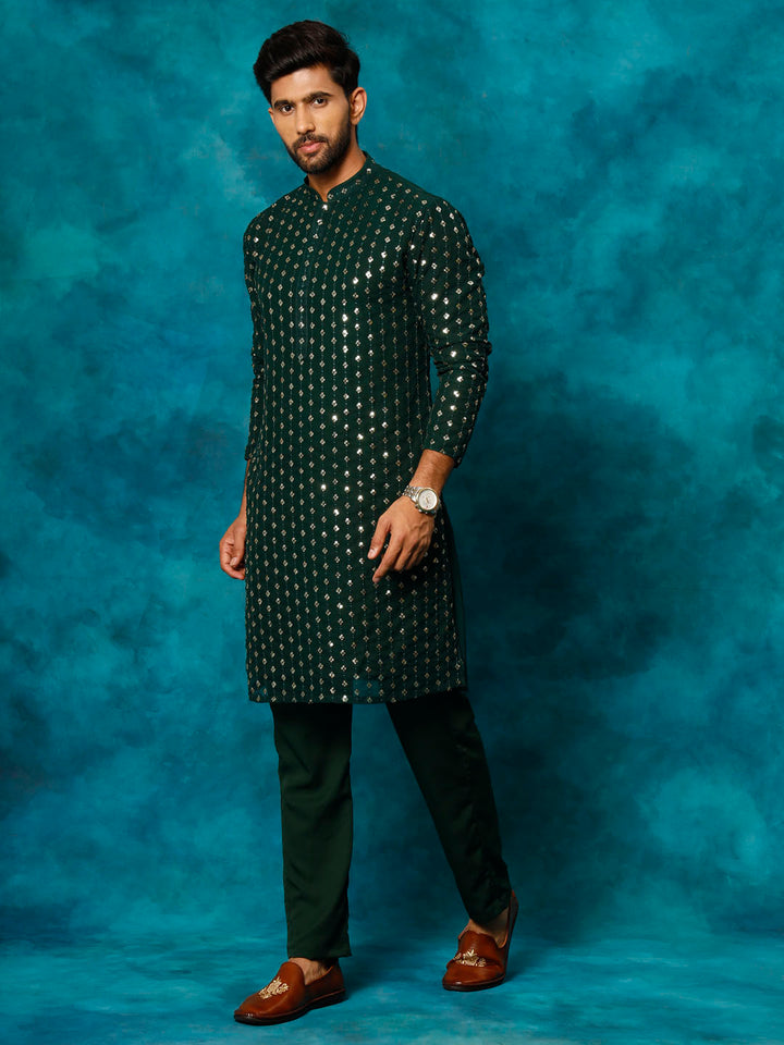 VM Men's Green Georgette Sequins Kurta Pyjama Set