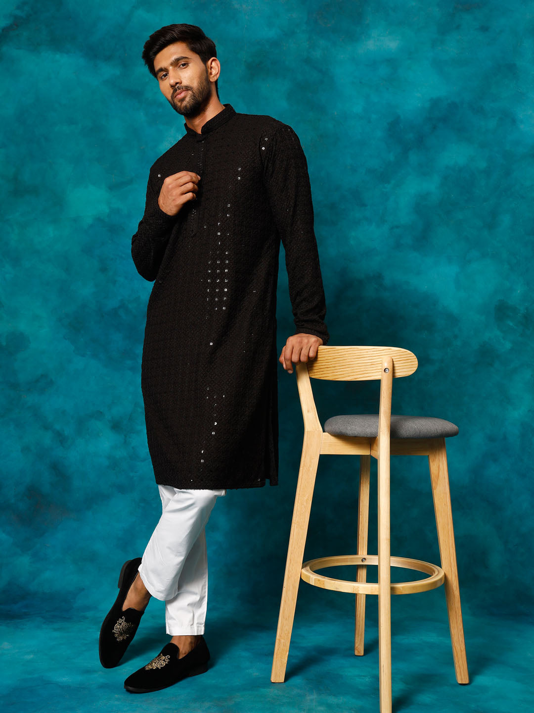 VM By VASTRAMAY Men's Black Rayon Schiffli Kurta