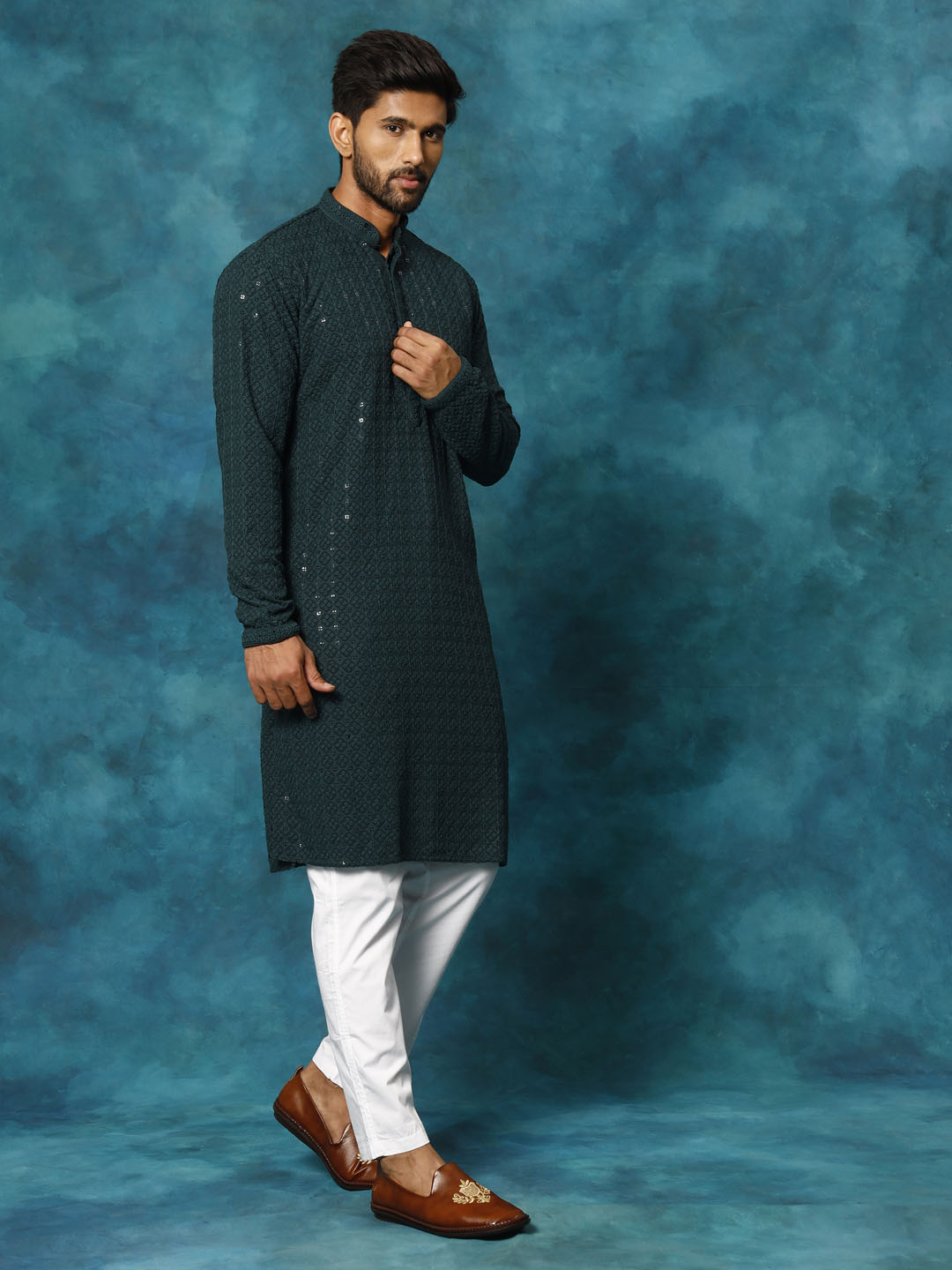 VM By VASTRAMAY Men's Green Rayon Schiffli Kurta And Pant Set