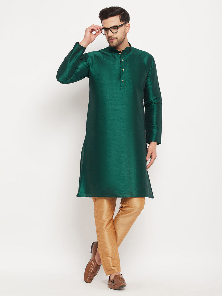 VM BY VASTRAMAY Men's Green Cotton Silk Blend Kurta and Rose Gold Pant Style Pyjama Set