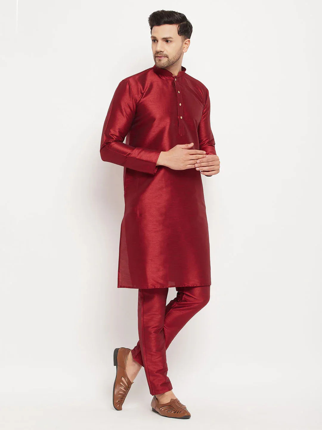 Men's Maroon Silk Blend Kurta And Maroon Pant Style Pyjama Set