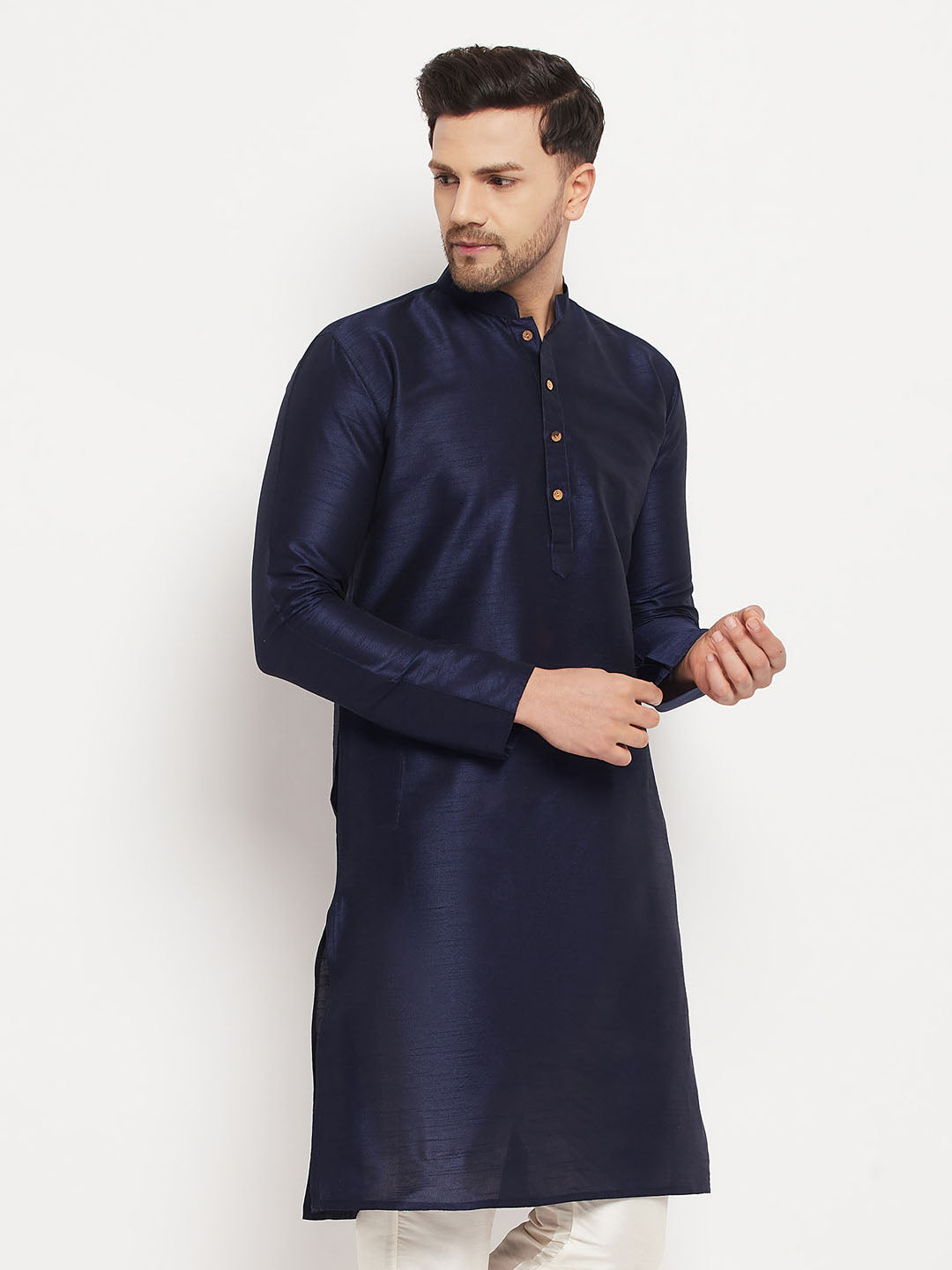 VM BY VASTRAMAY Men's Dark Blue Cotton Silk Blend Kurta