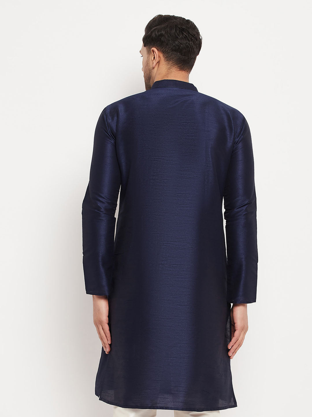 VM BY VASTRAMAY Men's Dark Blue Cotton Silk Blend Kurta