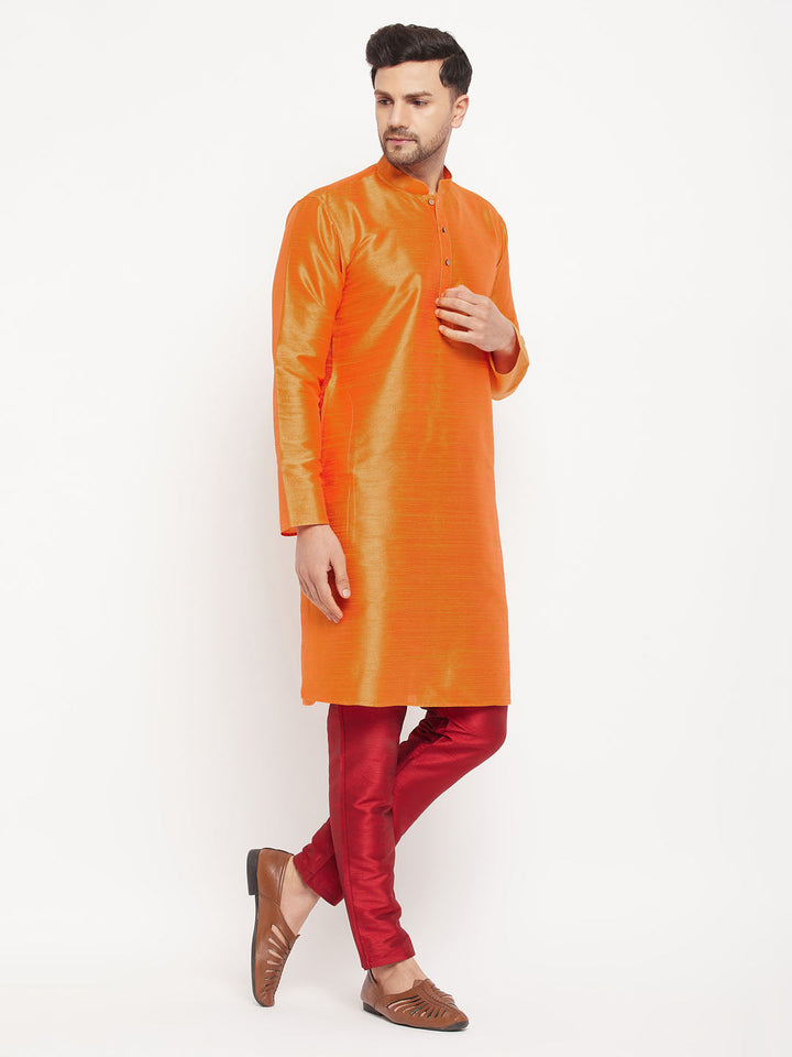 VM BY VASTRAMAY Men's Orange Cotton Silk Blend Kurta