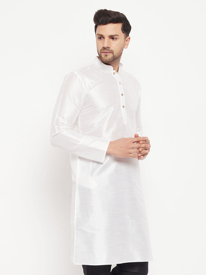 VM BY VASTRAMAY Men's White Cotton Silk Blend Kurta