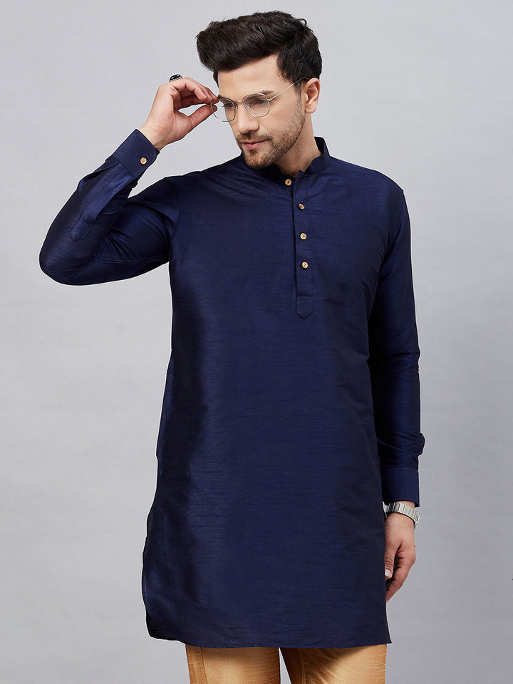 VM By VASTRAMAY Men's Navy Blue Silk Blend Curved Kurta