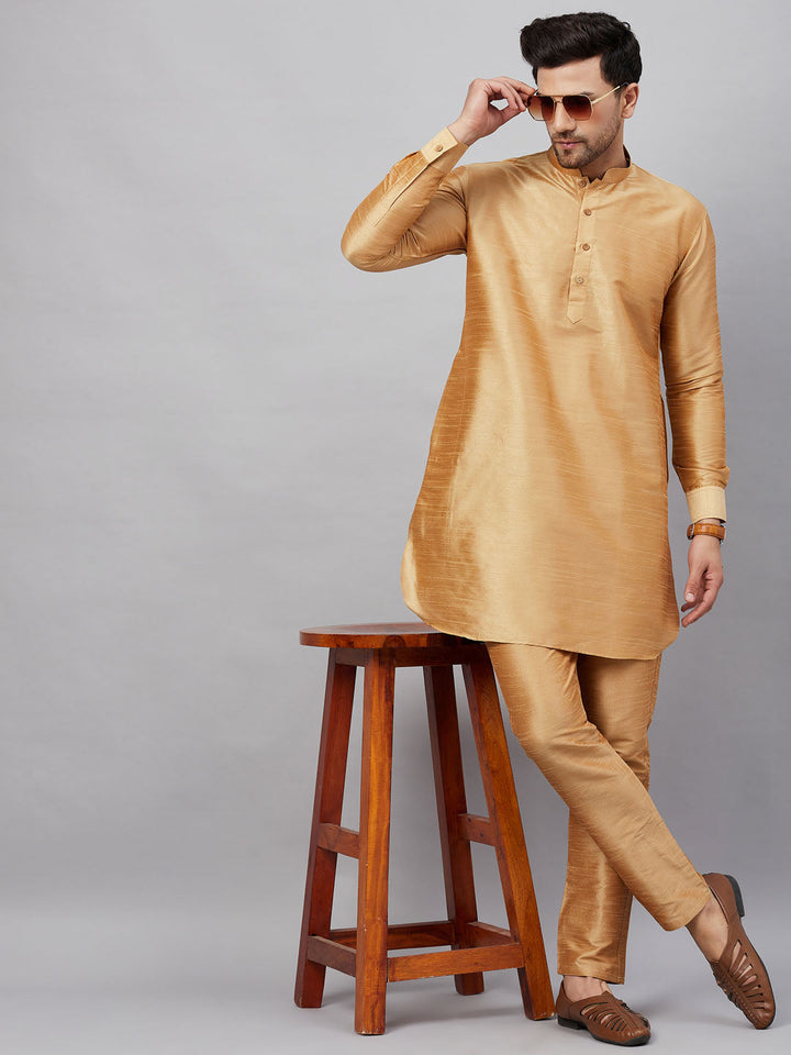 VM By VASTRAMAY Men's Rose Gold Silk Blend Curved Kurta